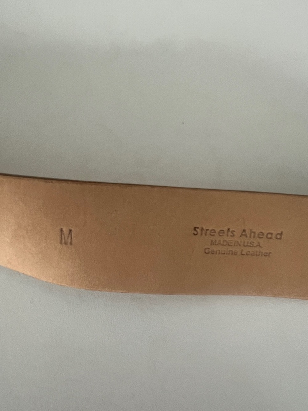 Streets Ahead Tan Leather Statement Belt. Size M - Picture 7 of 8
